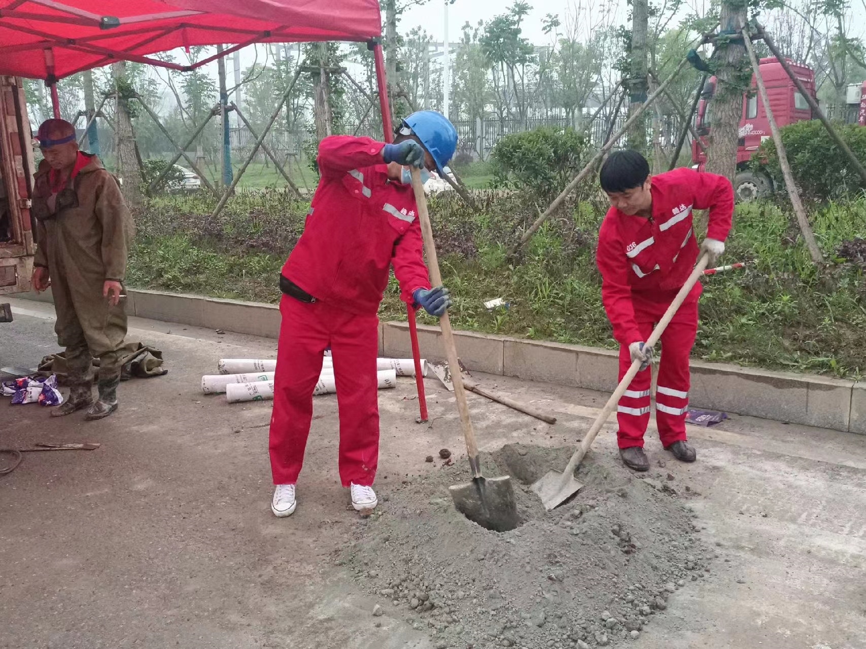 石渠管道疏通哪家好】及时进行市政管道清淤
